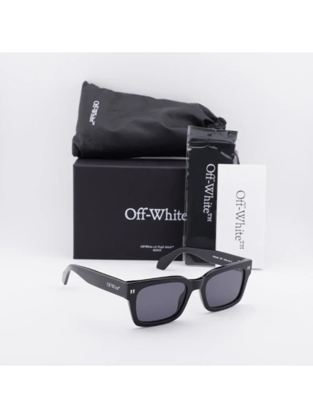 Off-White OERI108 MIDLAND 1007 Sunglasses Black Square Frame, Grey Lenses